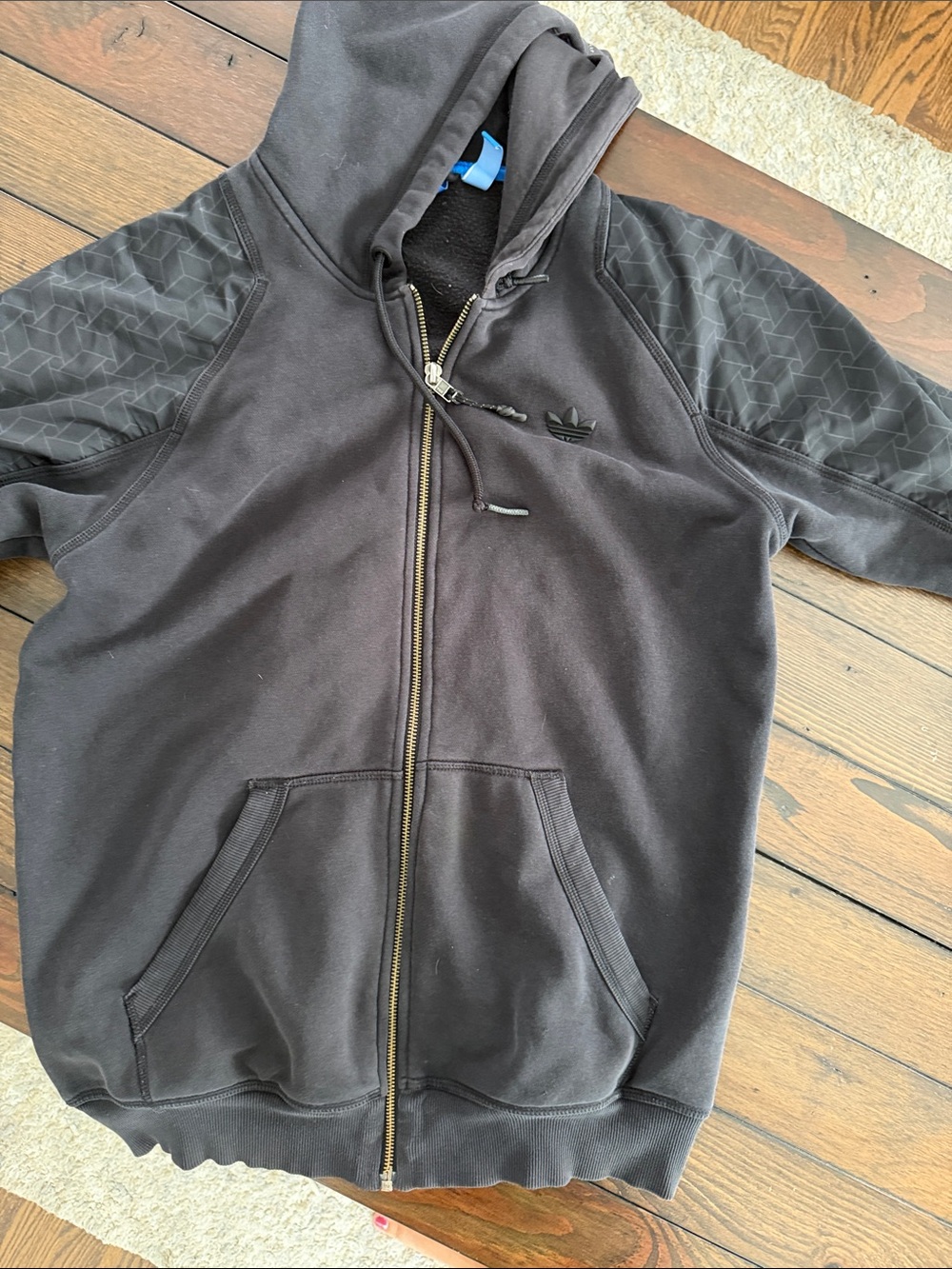 Adidas Black Hoodie unisex Size Small S Pullover Sweatshirt Casual Athletic